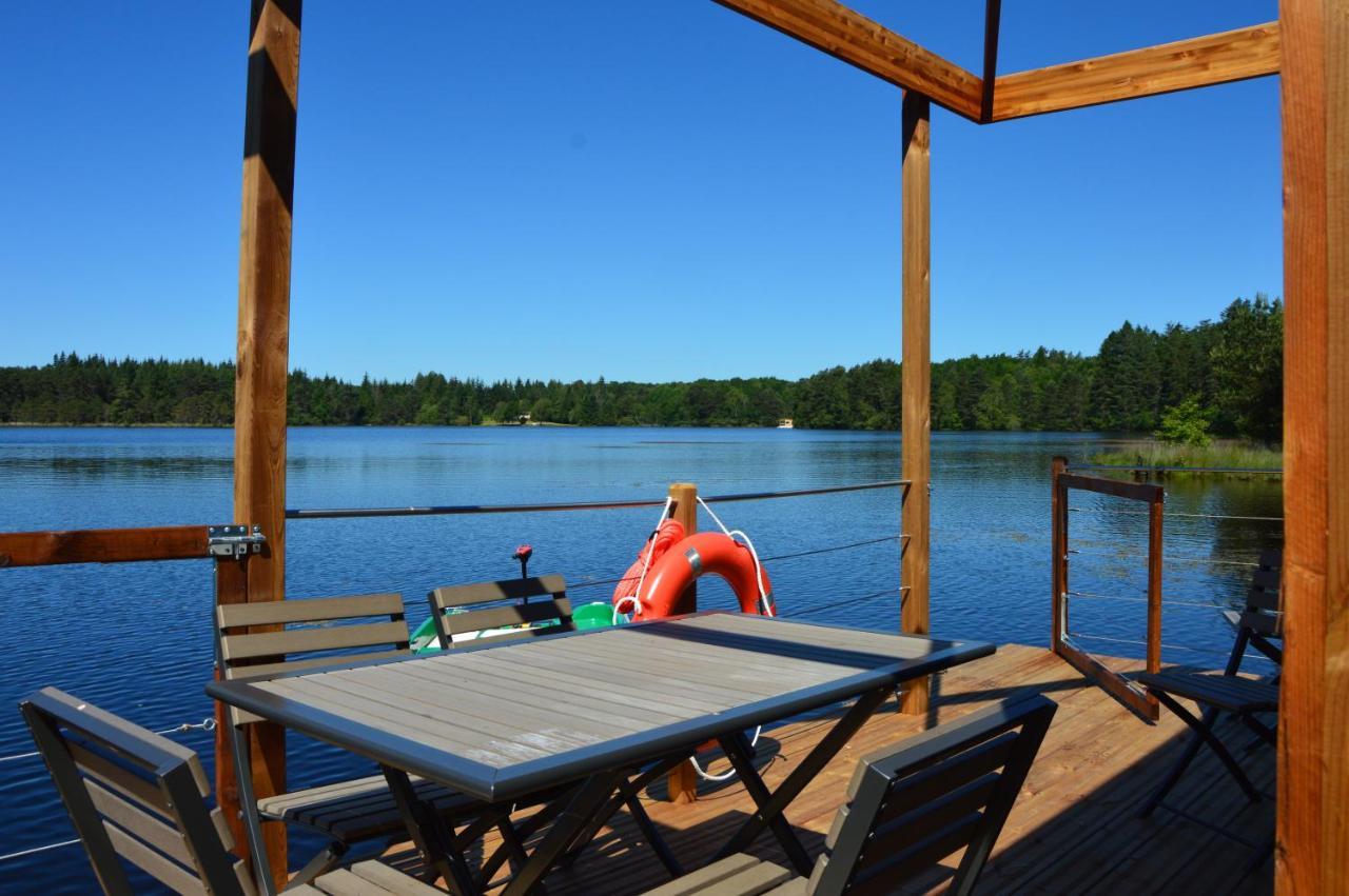 Domaine Des Etangs De Taysse Hotel Espagnac Bagian luar foto