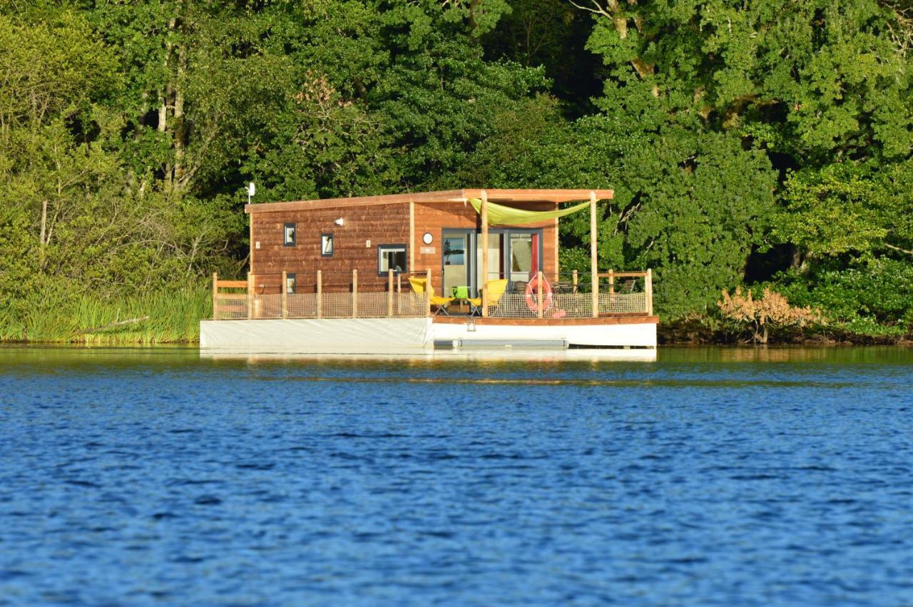 Domaine Des Etangs De Taysse Hotel Espagnac Bagian luar foto