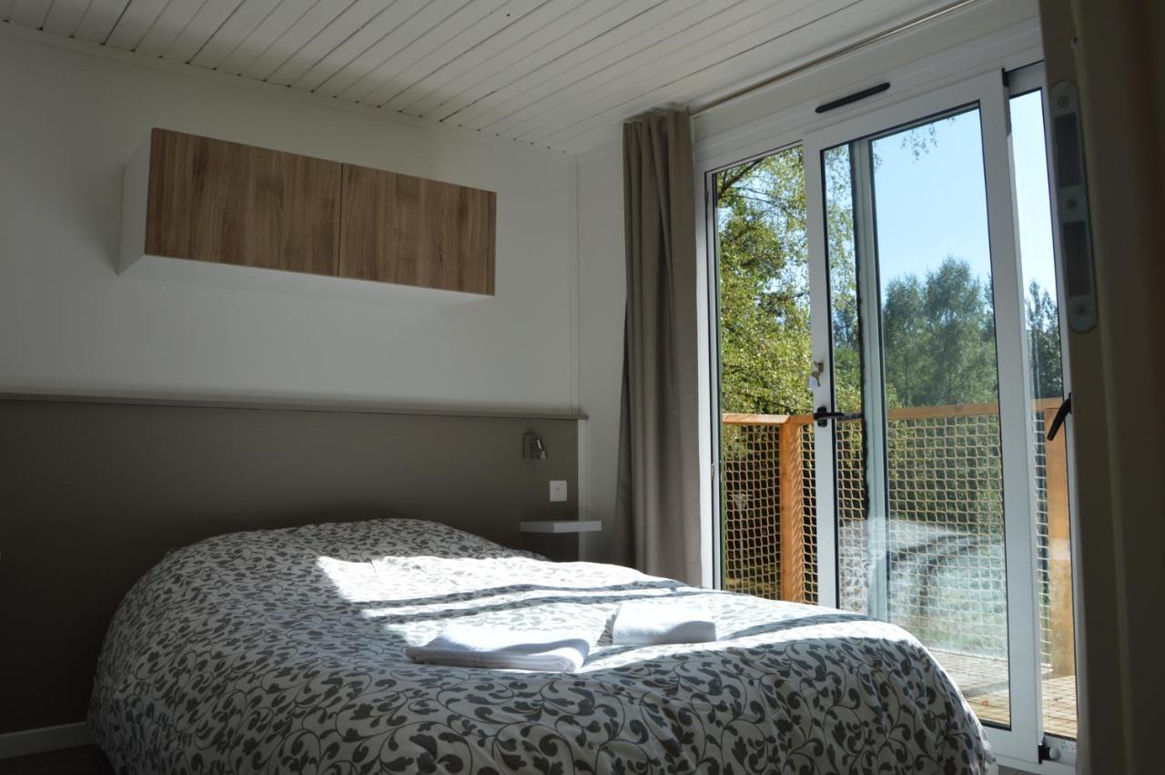 Domaine Des Etangs De Taysse Hotel Espagnac Bagian luar foto